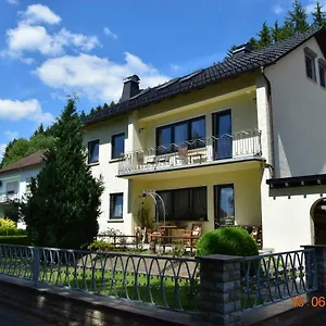 Ferienhaus Ferienhaus Sarah, Wallenfels